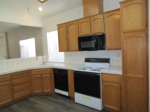 3525 Jarena Dr, Modesto, CA 95357 photo 7