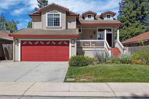 2139 Jayhawk Dr, Lodi, CA 95240 photo 2