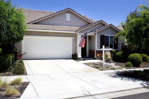 1193 Mariners Dr, Lathrop, CA 95330 photo 1