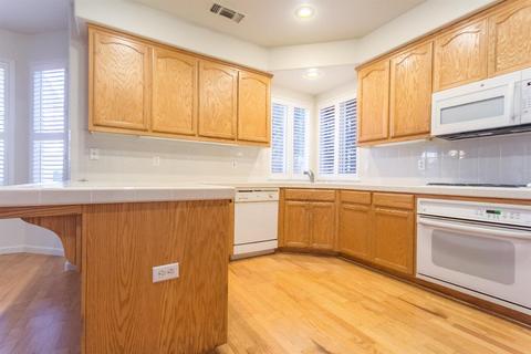 1813 Avignon Ln, Modesto, CA 95356 photo 13