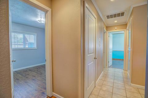 6521 Miles Ln, Carmichael, CA 95608 photo 20