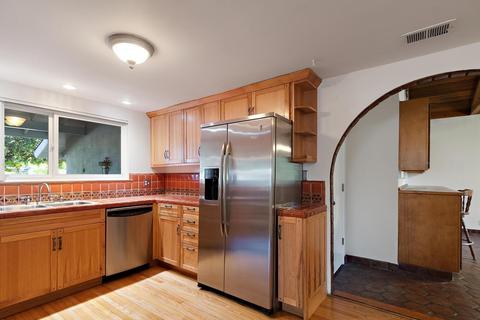 1131 L St, Davis, CA 95616 photo 11