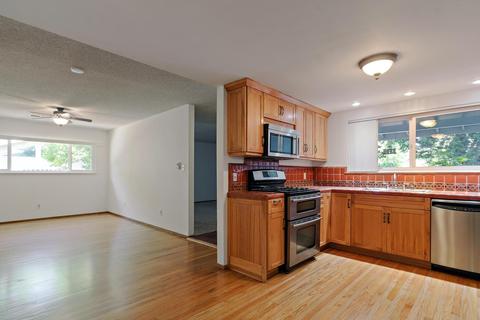 1131 L St, Davis, CA 95616 photo 13