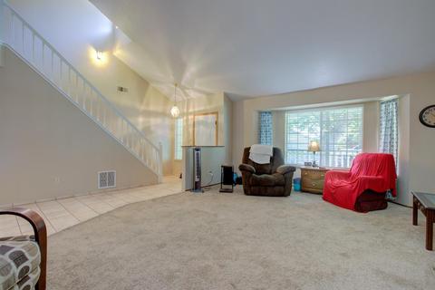 541 Meghan Dr, Patterson, CA 95363 photo 9