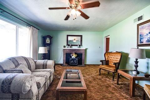 815 S Main St, Manteca, CA 95337 photo 5