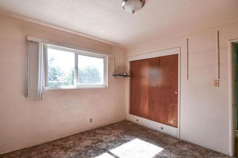 815 S Main St, Manteca, CA 95337 photo 9