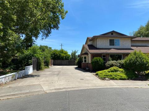 3147 Cabriolet Ct, Carmichael, CA 95608 photo 4