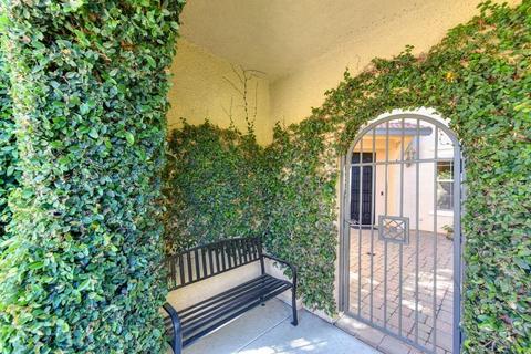 1944 Caversham Way, Folsom, CA 95630 photo 4