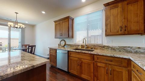 830 Stage Stop Loop, Rocklin, CA 95765 photo 17