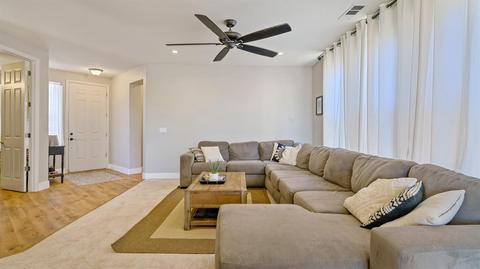 2129 Yellowstone Ave, Tracy, CA 95377 photo 8