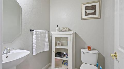 2129 Yellowstone Ave, Tracy, CA 95377 photo 29