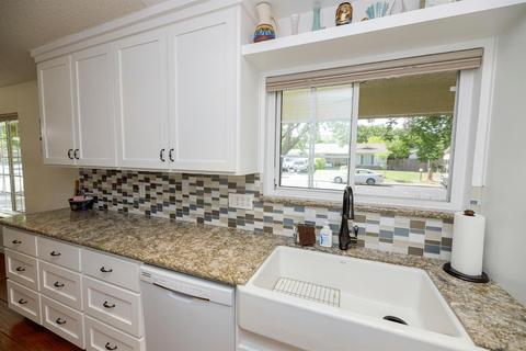 1105 W Union Ave, Modesto, CA 95356 photo 4