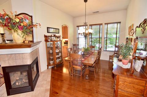 3825 Chedworth Ln, Modesto, CA 95355 photo 9