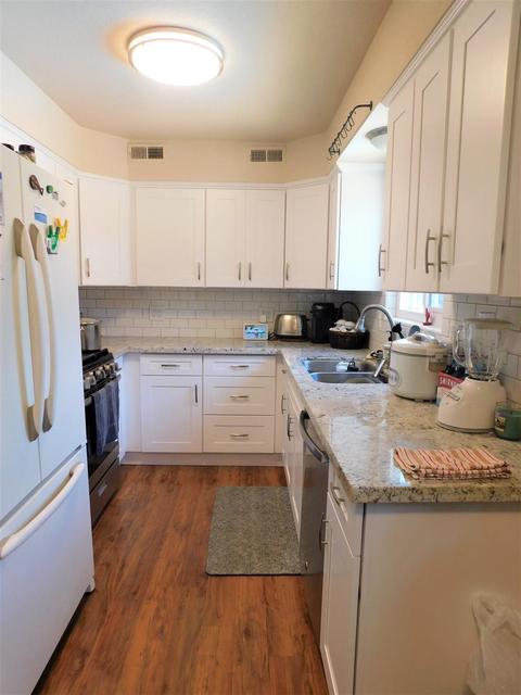 6330 Hilltop Dr, Carmichael, CA 95608 photo 3