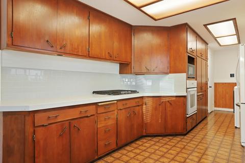 1213 College Ct, Modesto, CA 95350 photo 12