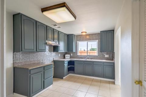 1229 Normandy Dr, Modesto, CA 95351 photo 8