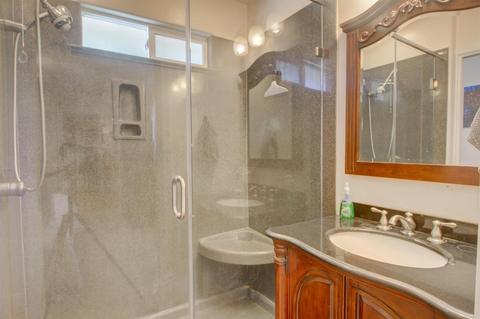 1230 Armstrong Dr, Manteca, CA 95336 photo 9