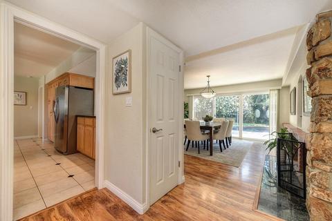 5032 Oak Leaf Ave, Carmichael, CA 95608 photo 9