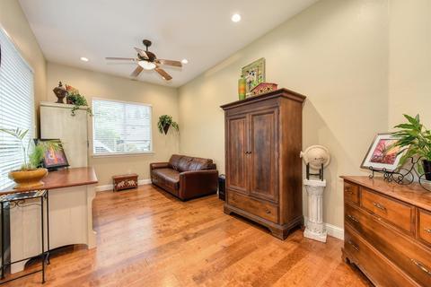 976 Cameron Dr, Folsom, CA 95630 photo 30
