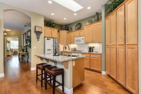 976 Cameron Dr, Folsom, CA 95630 photo 11