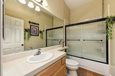 976 Cameron Dr, Folsom, CA 95630 photo 32
