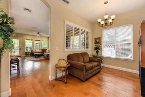 976 Cameron Dr, Folsom, CA 95630 photo 7