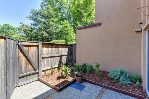 2090 Alta Loma St, Davis, CA 95616 photo 17