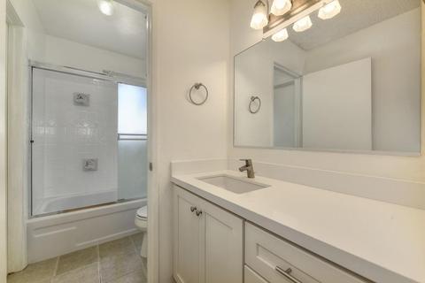 2090 Alta Loma St, Davis, CA 95616 photo 12