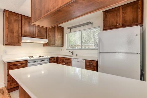 2090 Alta Loma St, Davis, CA 95616 photo 4