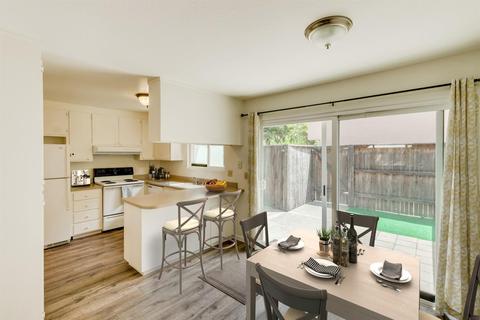 2036 Alta Loma St, Davis, CA 95616 photo 5