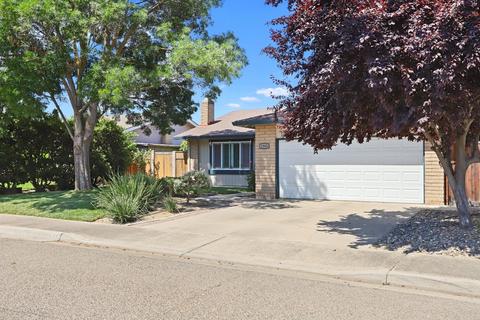 1945 Rohrer Dr, Turlock, CA 95382 photo 4