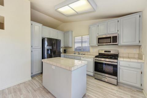 4628 Stuart Pl, Rocklin, CA 95765 photo 3