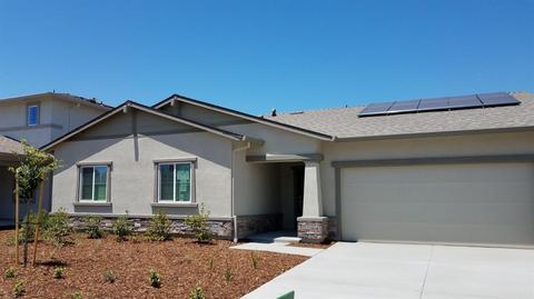 1587 United St, Manteca, CA 95337 photo 1