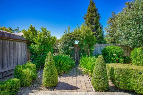 6332 Hillrise Dr, Carmichael, CA 95608 photo 43