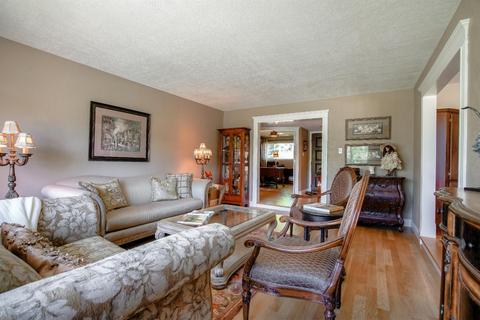 6332 Hillrise Dr, Carmichael, CA 95608 photo 8