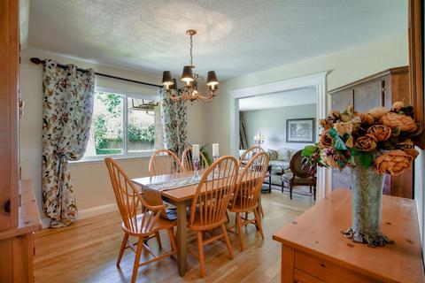 6332 Hillrise Dr, Carmichael, CA 95608 photo 17