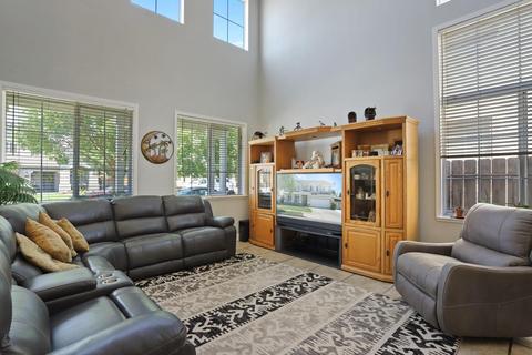 902 Moonbeam Way, Turlock, CA 95382 photo 11