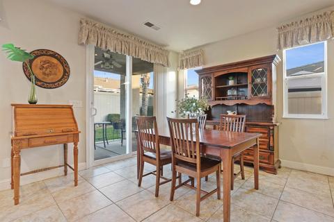 2386 Pepper Tree Ln, Manteca, CA 95336 photo 8