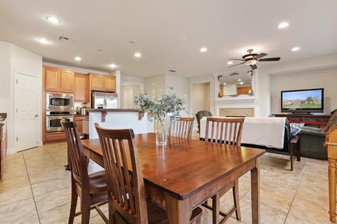 2386 Pepper Tree Ln, Manteca, CA 95336 photo 9
