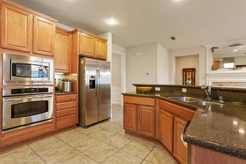 2386 Pepper Tree Ln, Manteca, CA 95336 photo 10
