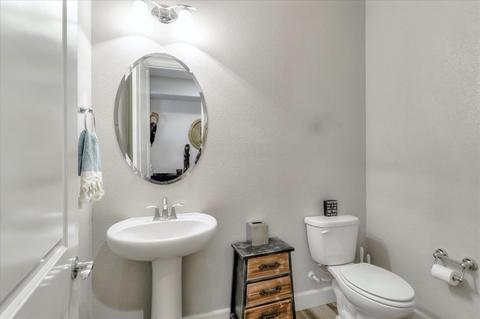 3895 Avalon St, Tracy, CA 95377 photo 3