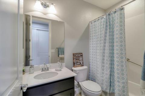 3895 Avalon St, Tracy, CA 95377 photo 21