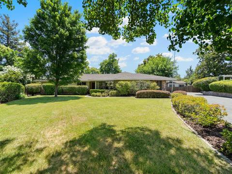 7008 Trabert Ct, Carmichael, CA 95608 photo 2