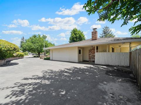 7008 Trabert Ct, Carmichael, CA 95608 photo 4