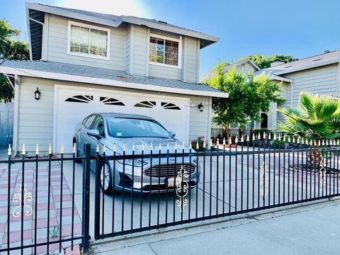 8452 Bramble Bush Cir, Antelope, CA 95843 photo 2