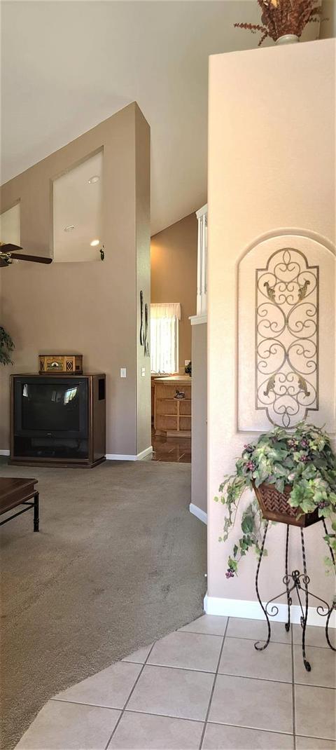 655 Beck Creek Ln, Patterson, CA 95363 photo 3