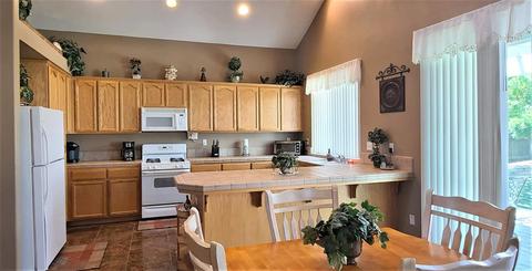 655 Beck Creek Ln, Patterson, CA 95363 photo 9