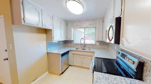 1460 Berry Dr, Turlock, CA 95382 photo 15