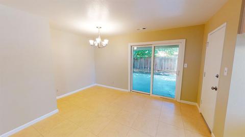 1460 Berry Dr, Turlock, CA 95382 photo 16