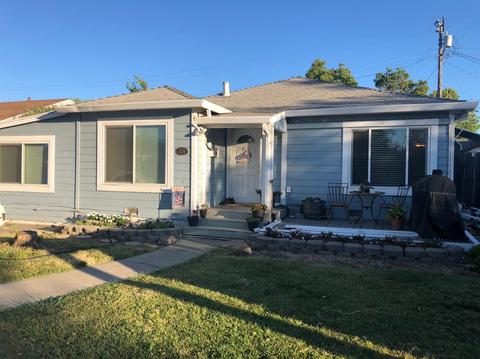 374 W 21st St, Tracy, CA 95376 photo 1